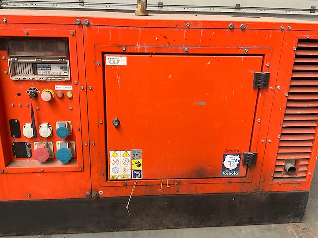 2013 kubota ac3140q stroomgenerator - afbeelding 32 van  32