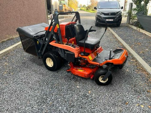 2013 kubota gzd15-11 kubota gzd15-ii – diesel – bovenliggende hydraulische afvoerbak – 1.698 uur - afbeelding 1 van  11