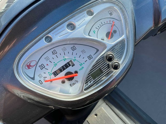 2013 kymco like 50 scooter - afbeelding 5 van  13