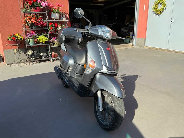 2013 kymco like 50 scooter - afbeelding 9 van  13