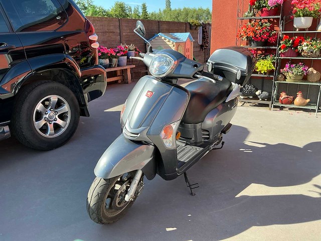 2013 kymco like 50 scooter - afbeelding 10 van  13