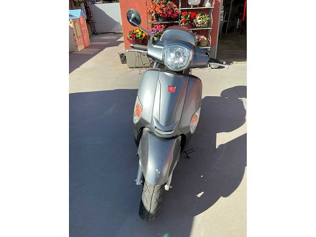 2013 kymco like 50 scooter - afbeelding 11 van  13