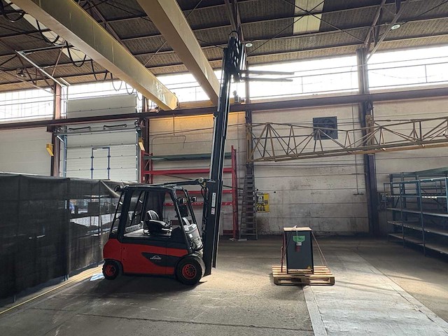 2013 linde e35l-01 vorkheftruck - afbeelding 23 van  25