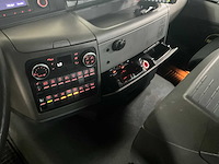 2013 man l2007.46.007 - afbeelding 23 van  64