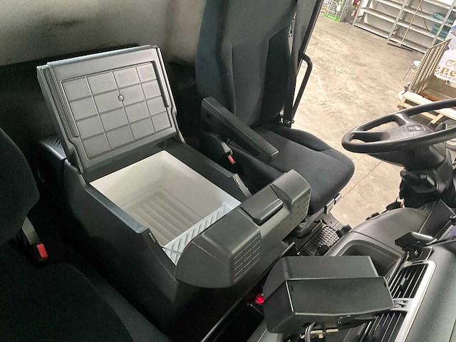 2013 man l2007.46.007 - afbeelding 56 van  64