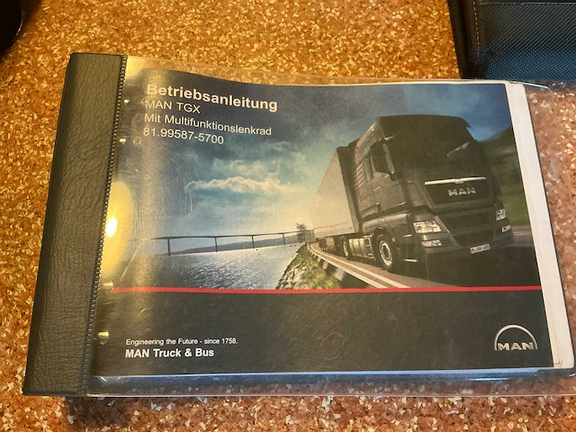 2013 man tgx 16x18400 vrachtwagen - afbeelding 40 van  45