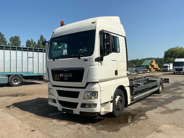 2013 man tgx 16x18400 vrachtwagen - afbeelding 1 van  23