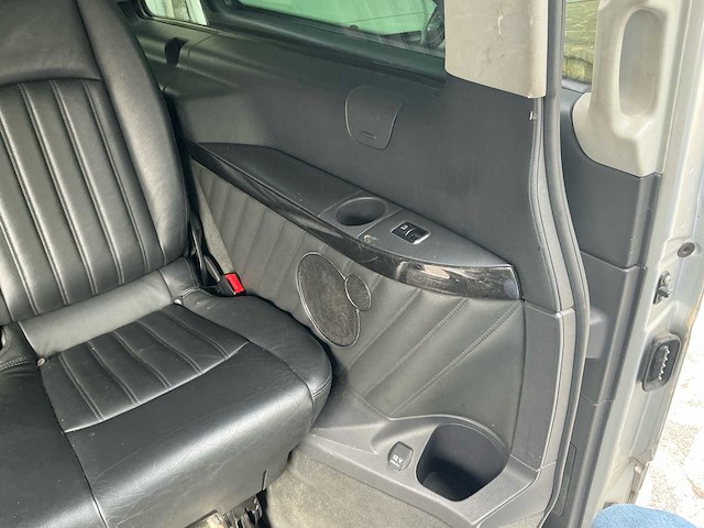 2013 mercedes - benz viano 2.2 cdi 8 plaatsen auto - afbeelding 27 van  62