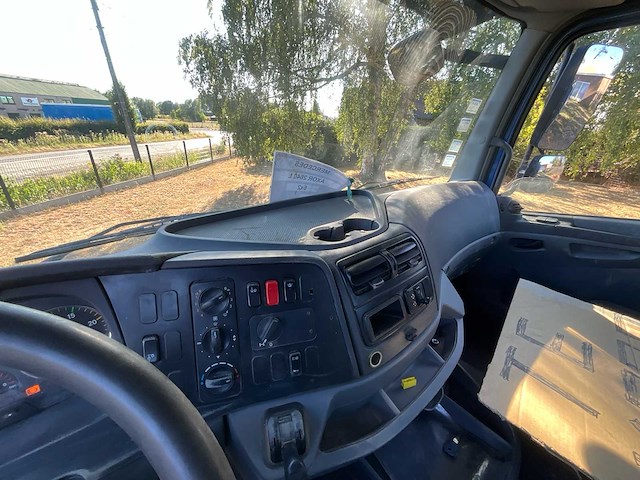 2013 mercedes-benz axor 940.20 - vrachtwagen - afbeelding 2 van  53