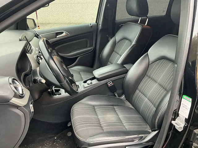2013 mercedes-benz b 180 cdi - afbeelding 11 van  44