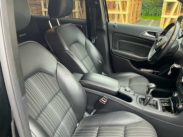2013 mercedes-benz b 180 cdi - afbeelding 38 van  44