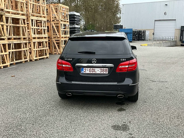 2013 mercedes-benz b 180 cdi - afbeelding 41 van  44