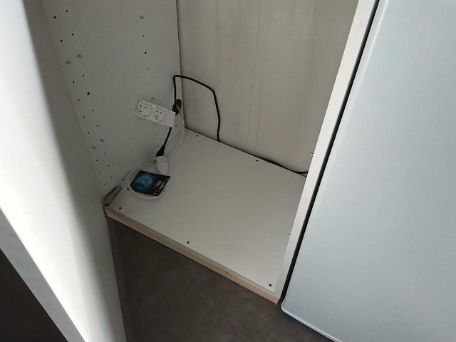 2013 mercedes-benz sprinter truck met trailer trailer - afbeelding 8 van  45