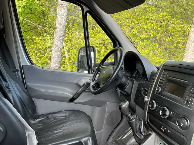 2013 mercedes-benz sprinter truck met trailer trailer - afbeelding 21 van  45