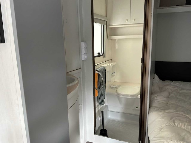 2013 mercedes-benz sprinter truck met trailer trailer - afbeelding 4 van  27