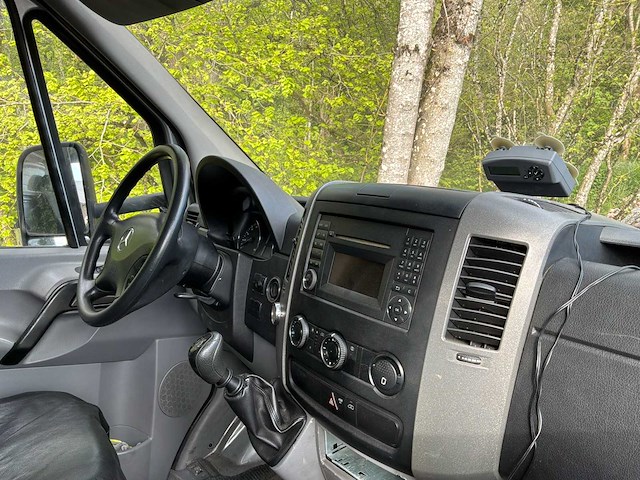 2013 mercedes-benz sprinter truck met trailer trailer - afbeelding 12 van  27