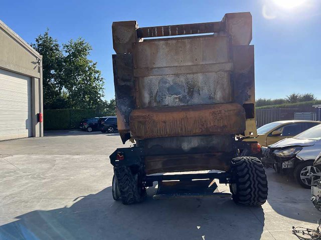 2013 new holland br7070 ronde balenpers voor wisselstukken - afbeelding 8 van  27