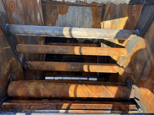 2013 new holland br7070 ronde balenpers voor wisselstukken - afbeelding 15 van  27