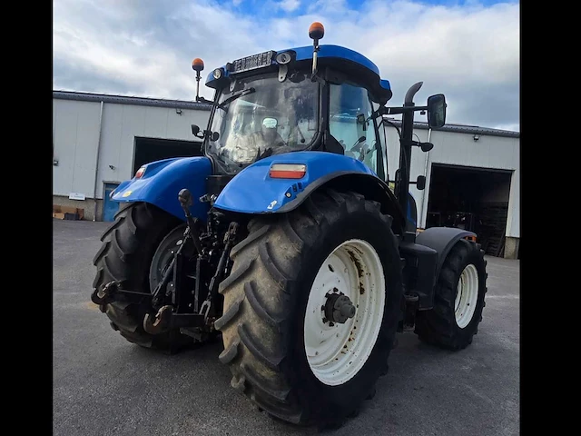 2013 new holland t7.210 4wd landbouwtractor - afbeelding 8 van  12
