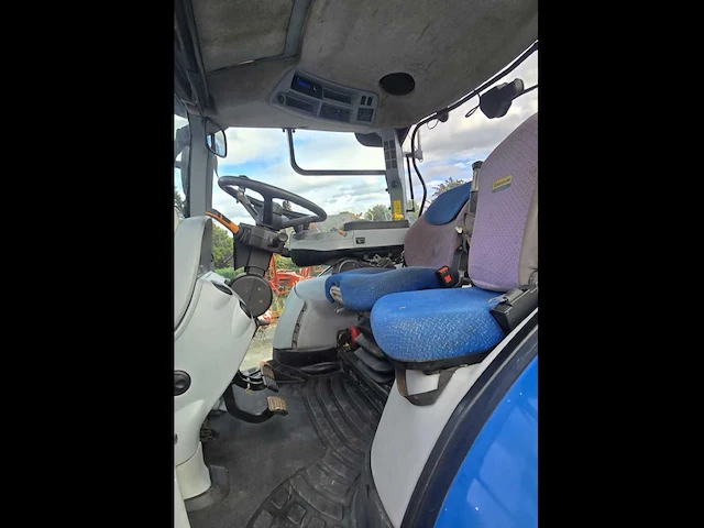 2013 new holland t7.210 4wd landbouwtractor - afbeelding 9 van  12