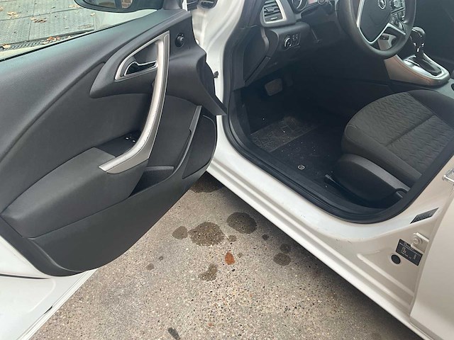 2013 opel astra - automaat - airco - afbeelding 21 van  62