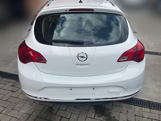 2013 opel astra - automaat - airco - afbeelding 34 van  62