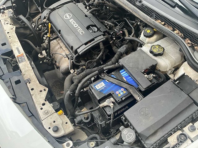 2013 opel astra - automaat - airco - afbeelding 53 van  62