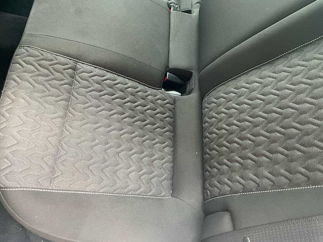 2013 opel astra - automaat - airco - afbeelding 17 van  37