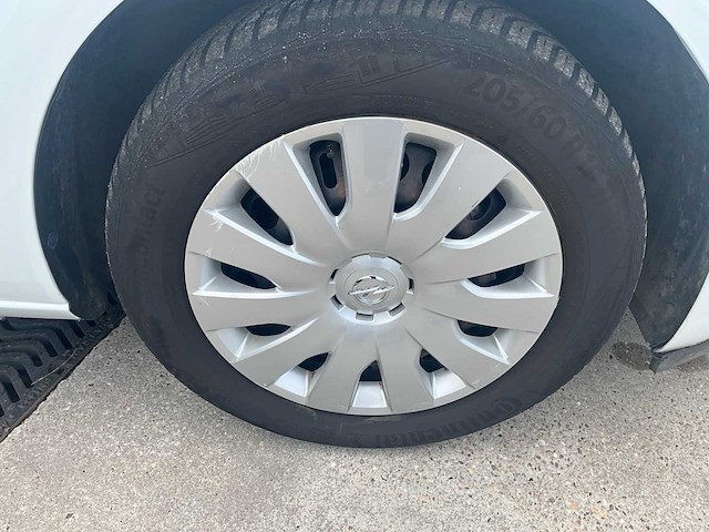 2013 opel astra - automaat - airco - afbeelding 33 van  37