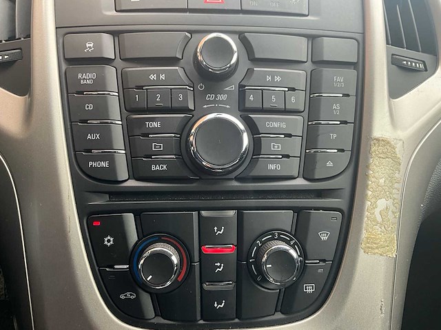 2013 opel astra - automaat - airco - afbeelding 34 van  60