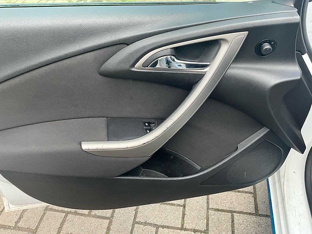2013 opel astra personenauto 1fcd915 - afbeelding 26 van  53