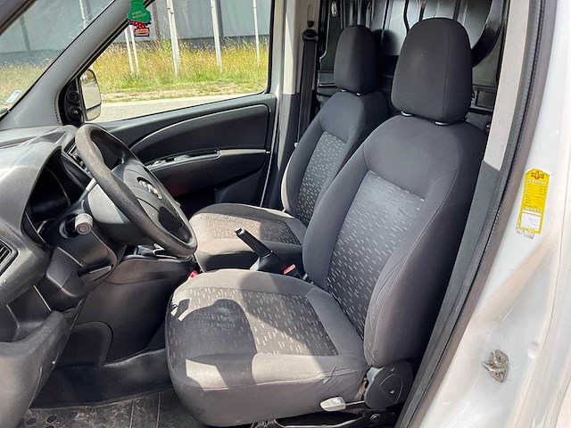 2013 opel combo-d-van lichte vrachtwagen - afbeelding 2 van  29