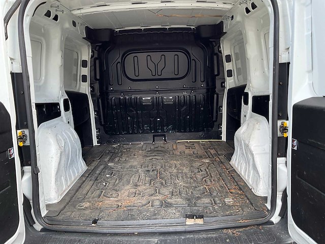 2013 opel combo-d-van lichte vrachtwagen - afbeelding 14 van  29