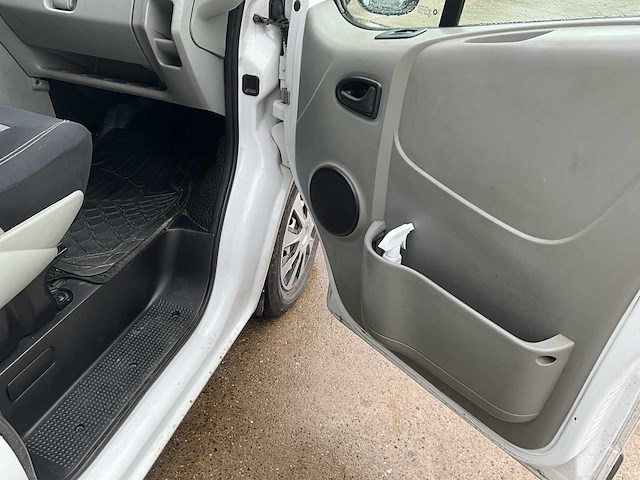 2013 opel vivaro lichte vracht - ingericht - afbeelding 32 van  47