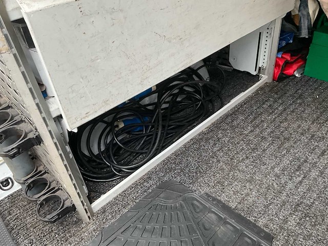2013 opel vivaro lichte vracht - ingericht - afbeelding 19 van  59