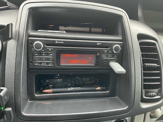 2013 opel vivaro lichte vracht - ingericht - afbeelding 36 van  59