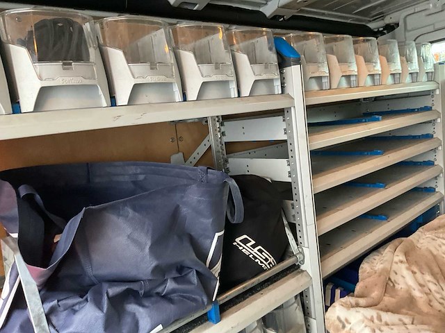 2013 opel vivaro lichte vracht - ingericht - afbeelding 9 van  22