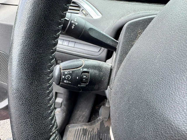 2013 peugeot 208 - afbeelding 15 van  28