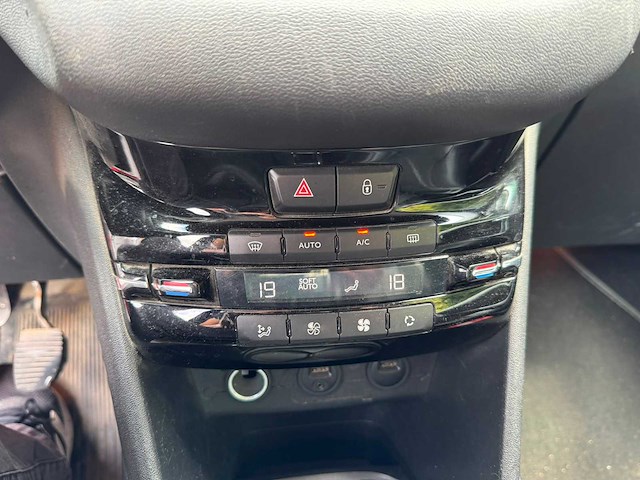 2013 peugeot 208 - afbeelding 14 van  28
