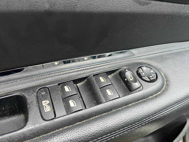 2013 peugeot 3008 personenauto - afbeelding 11 van  32