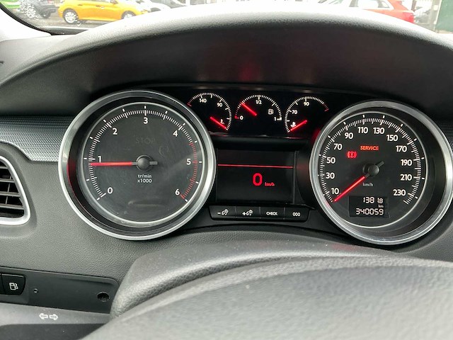 2013 peugeot 508 hdi 16 lichte vracht - afbeelding 13 van  24