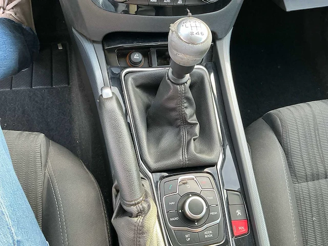 2013 peugeot 508 sw hdi 16 lichte vracht personenauto - afbeelding 8 van  21