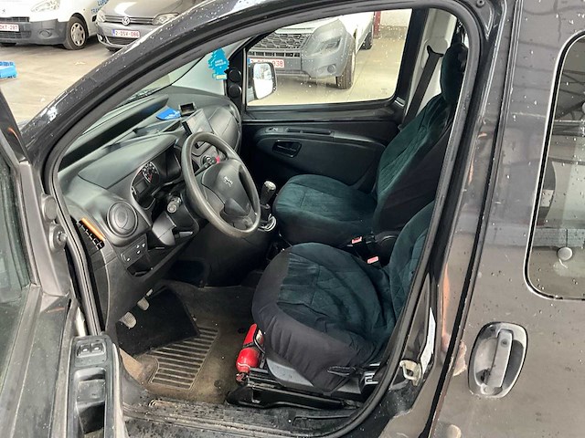 2013 peugeot bipper personenauto - afbeelding 27 van  28