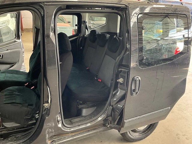 2013 peugeot bipper personenauto - afbeelding 12 van  28