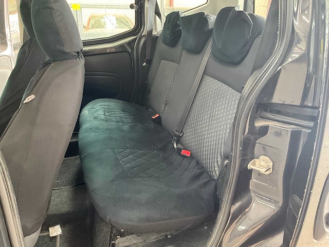 2013 peugeot bipper personenauto - afbeelding 13 van  28