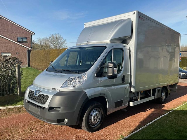 2013 peugeot boxer bedrijfswagen - afbeelding 1 van  28