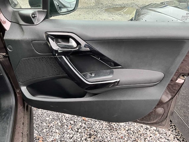 2013 peuguet 208 - afbeelding 5 van  28