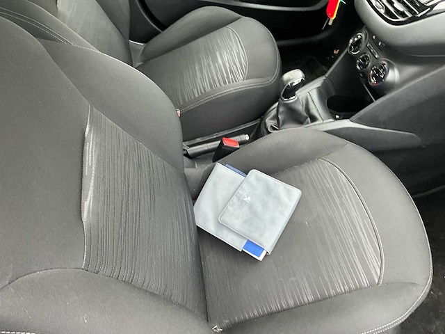 2013 peuguet 208 - afbeelding 7 van  28