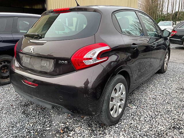 2013 peuguet 208 - afbeelding 23 van  28