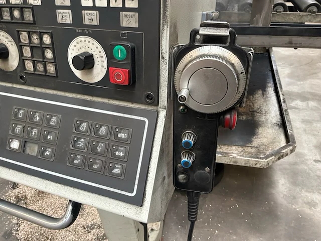 2013 phoenix fm-300 cnc ce 8055 ifl mc cnc bedfreesmachine - afbeelding 2 van  21
